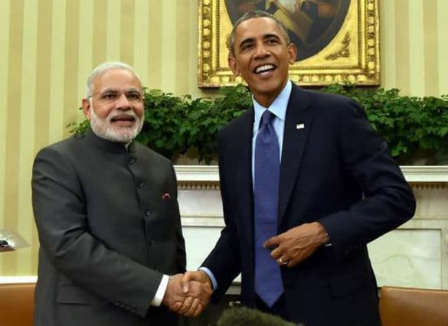 बेजान नौकरशाही में मोदी ने फूंका जान, ओबामा ने किया गुणगान