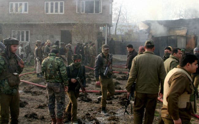 सैन्‍य शिविर पर हमला : पाकिस्तान के चिह्न वाले खाद्य पैकेट मिले