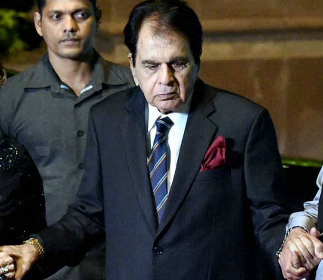 कहीं ढह न जाए पाकिस्तान में दिलीप कुमार का पुश्तैनी घर