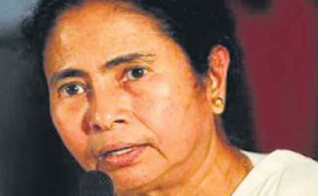 कल विशेष विमान से दिल्ली जायेंगी सीएम