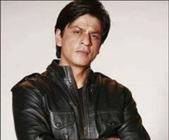 किंग खान पाकिस्तानी अभिनेत्री माहिरा संग करेंगे मोहब्बत!