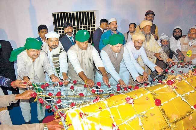 चंदन-तिलक नहीं लगाता, पर सर्वधर्म समभाव रखता हूं : सीएम