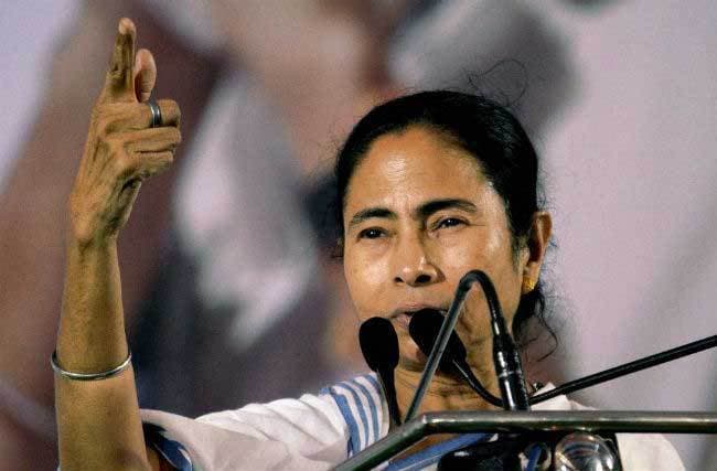 सीबीआइ को बनाया राजनीतिक औजार: ममता