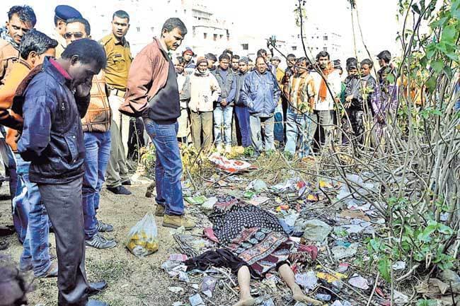 चुटिया क्षेत्र के द्वारिकापुरी की घटना, दुष्कर्म के बाद पत्थर से कूच कर युवती की हत्या