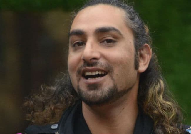 बिग बॉस 8 : शो से बाहर हुए ''शकुनि मामा'' प्रणीत भट्ट