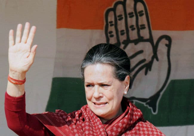 सोनिया को मिली अस्‍पताल से छुट्टी