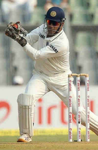 महेंद्र सिंह धौनी ने सर्वाधिक स्टपिंग का रिकॉर्ड अपने नाम किया