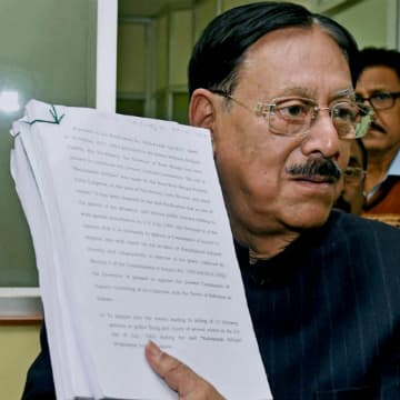 ज्योति बाबू के शासन में यूथ कांग्रेस पर हुई गोलीबारी जालियांवाला बाग से भी थी बदतर : आयोग