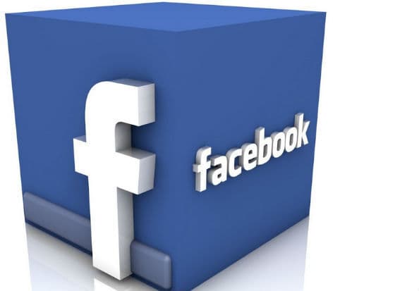 फेसबुक ने शिकायतों पर माफी मांगी