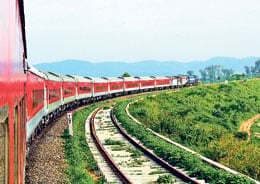 भारतीय रेल और तकनीक का साथ