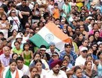 मतदान के अधिकार को लेकर लंदन में अनशन पर बैठा प्रवासी भारतीय
