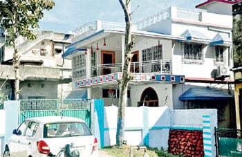 पूर्व राज्यपाल सिब्ते रजी और जज के बेटे के घर सीबीआइ छापा