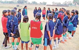 Jharkhand News : नहीं बदल रही रूढ़िवादी सोच, अब भी बोझ हैं बेटियां, सख्ती को लेकर ये है तैयारी