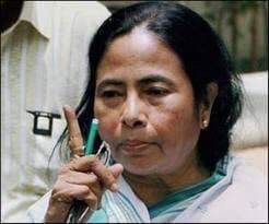 मोदी के ‘चाय पे चरचा’ पर ममता का प्रहार
