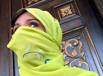 पाकिस्‍तान : जबरन धर्मांतरण से हिन्दू नाराज