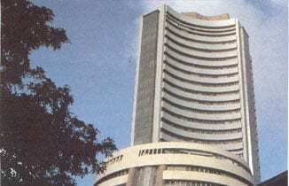 सावधानी से कदम बढ़ाएं छोटे निवेशक
