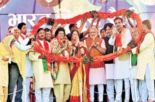 हमारे समय में कवि और उसकी कविता