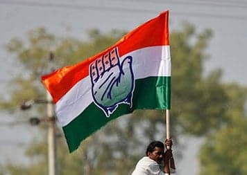 असमंजस के भंवर में कांग्रेस