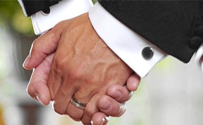 अरकंसास में समलैंगिक विवाह के लिए लाइसेंस जारी
