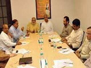 मोदी ने अपने आवास पर की भाजपा महासचिवों से मुलाकात