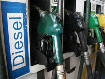 महंगाई की मार,डीजल के दामों में 50 पैसे/लीटर की बढोतरी