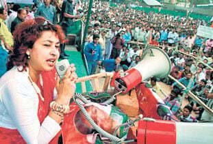 ‘विकास-सत्ता’ के आगे बलहीन मतदाता