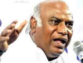 कांग्रेस सिर्फ विरोध के लिए विपक्ष की भूमिका में नहीं होगी : खडगे