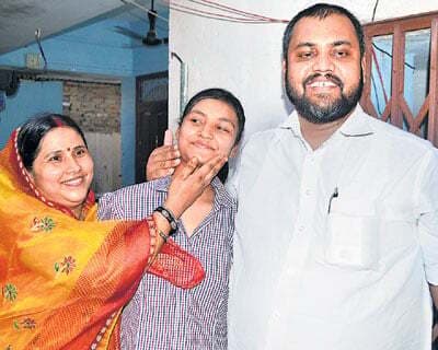 वैशाली की शालिनी स्टेट टॉपर