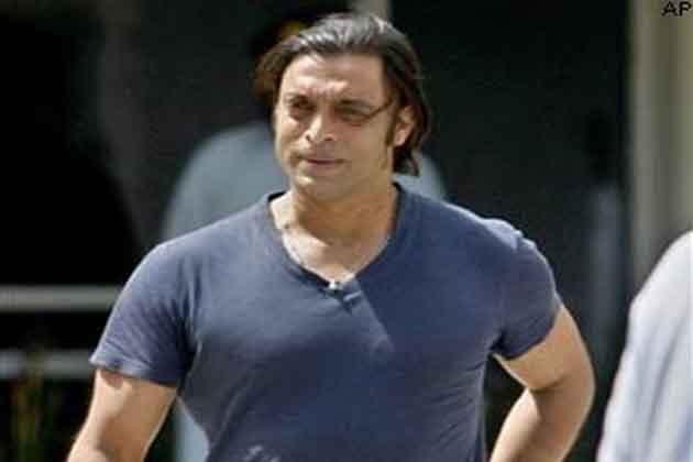 17 साल की नाबालिग से शादी करेंगे शोएब!