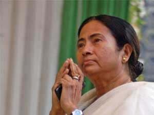 राज्य में कानून व्यवस्था पहले से बेहतर : ममता