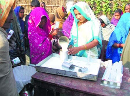 श्वेत क्रांति ला रही है आधी आबादी