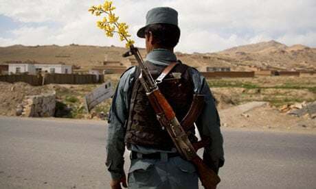 मतदाताओं की अंगुलियां काटने वाले तालिबानी को पुलिस ने उतारा मौत के घाट