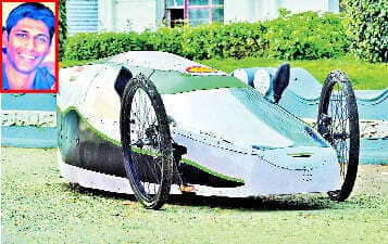 आकाश ने बनायी 200 किमी माइलेज देनेवाली कार