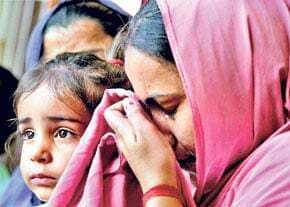 आतंकी क्षेत्र में फंसे 130 भारतीय