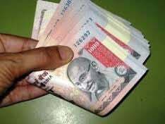 रुपये में गिरावट जारी, 10 पैसे और टूटा