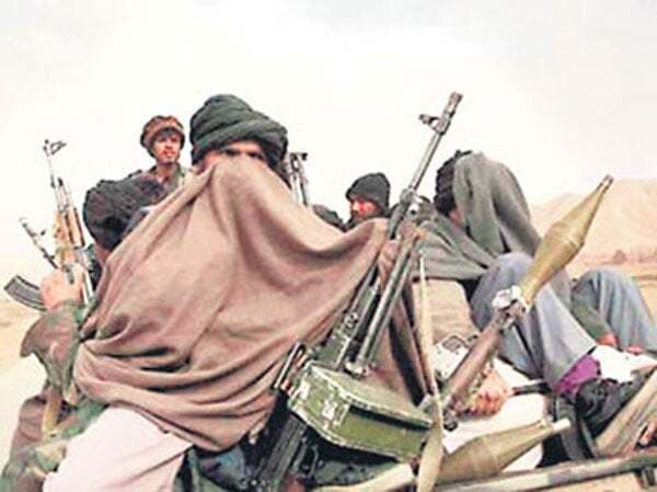 पाकिस्तान में आतंक आर-पार की लड़ाई का वक्त