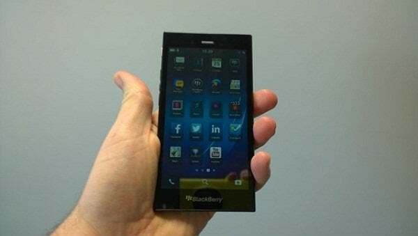 भारत में ब्लैकबेरी- Z3 लांच,जानिए क्या है इसमें खास