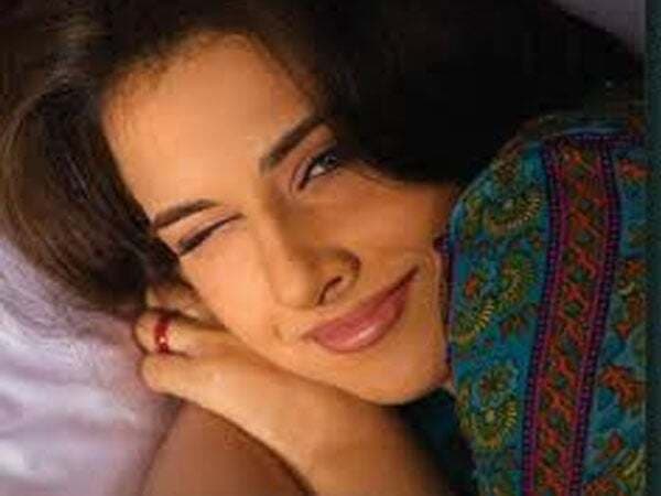 विद्या के पैसे मांगने की जिद से ऋतिक परेशान