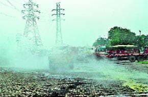 दहशतजदा लोगों ने घर छोड़ा