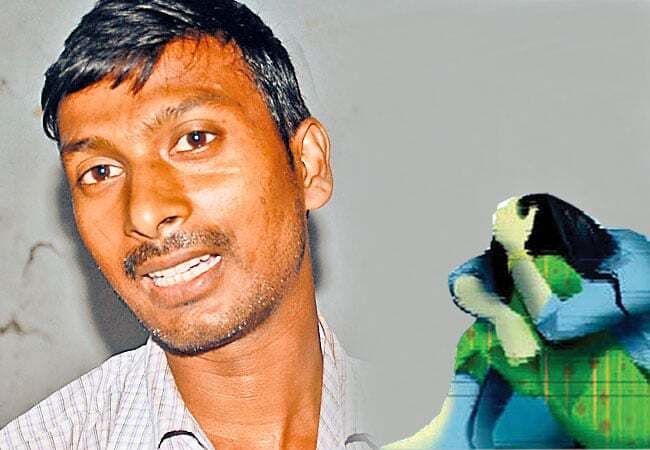 हॉस्टल में छात्राओं से अश्लील हरकत, शिक्षक गिरफ्तार