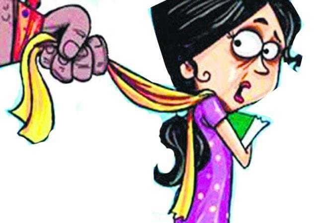 पटना में स्कूलों और कालेजों के बाहर पकड़े गये 7000 मनचले