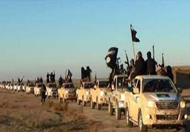 आतंकियों को खदेड़ने की कोशिश कर रहा है इराक