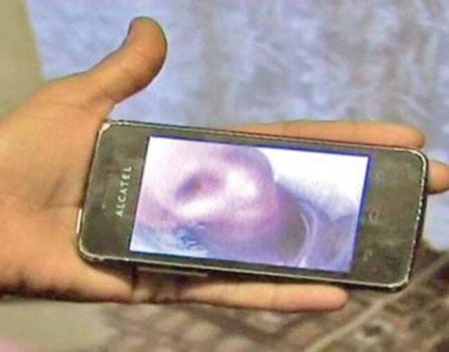 मरी दादी ने भेजा पोती को सेल्फी