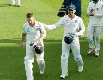 धौनी के कप्‍तानी छोड़ने का समय आ गया है:चैपल