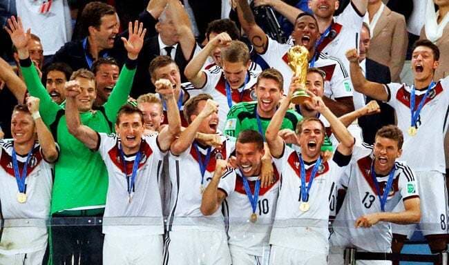 जर्मनी की जीत पर डाक टिकट जारी