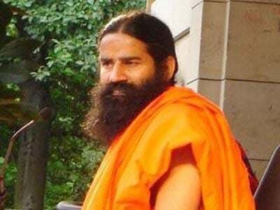 रामदेव का विवादित बयान,कहा,सारे धर्म का मूल वेद और हिंदुत्व