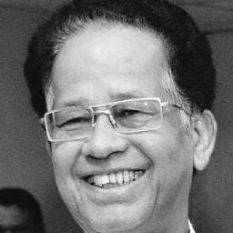 असम बागी मंत्रियों पर गिरी गाज,पद से हटाये गए