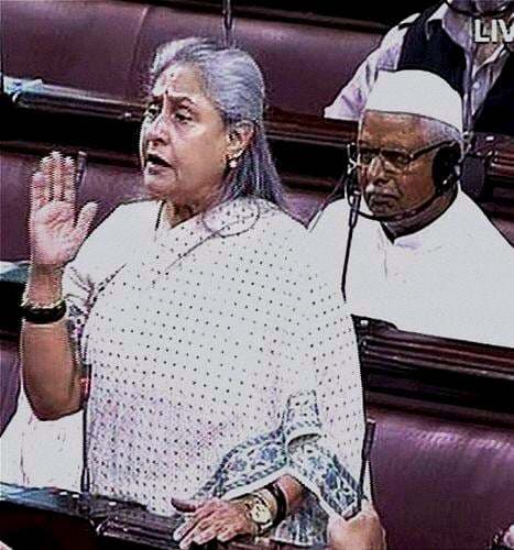 संसद की कैंटीन का खाना खाने से जया बच्‍चन बीमार,रास में उठा मामला