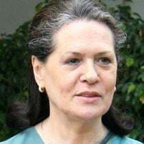 नटवर के किताब ने छू दी सोनिया गांधी की कमजोर नस