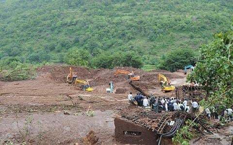 पूणे भूस्खलन में मृतकों की संख्‍या 87 पहुंची, 160 से अधिक लोगों के फंसे होने की आशंका